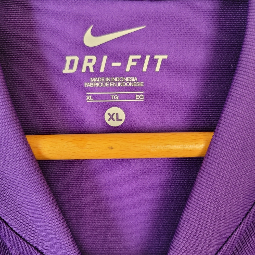 Nike Dri fit Retro purple white zippered jacket XL - Picture 5 of 6